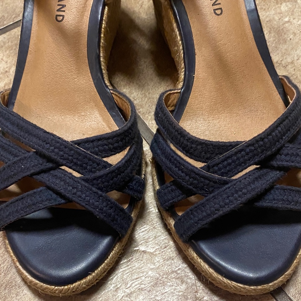 Lucky Brand Navy Espadrille 8N Sandals - Picture 3 of 10